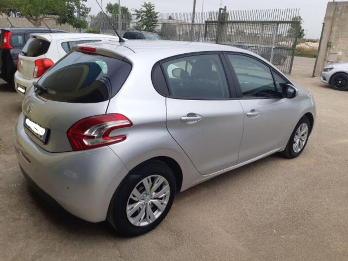 Peugeot 208 VTi 82 CV 5 porte Active (3)
