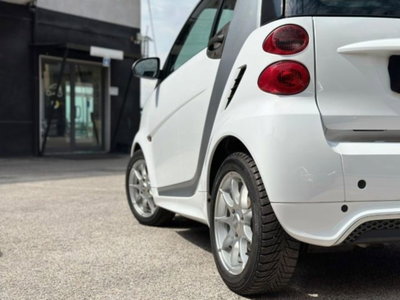 smart Fortwo 800 40 kW coupé passion cdi (5)