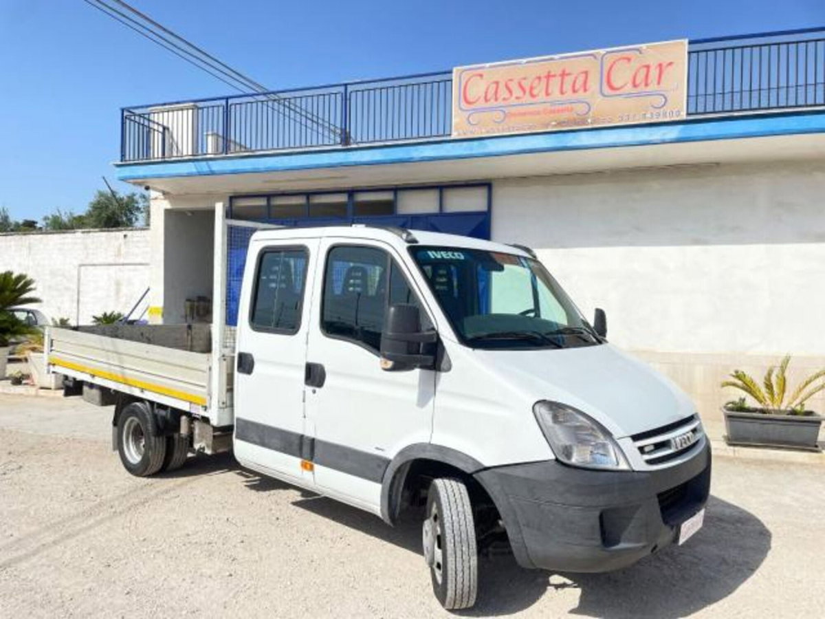 Iveco Daily Telaio 35C18 3.0 Hpt PM-RG Cabinato (2)