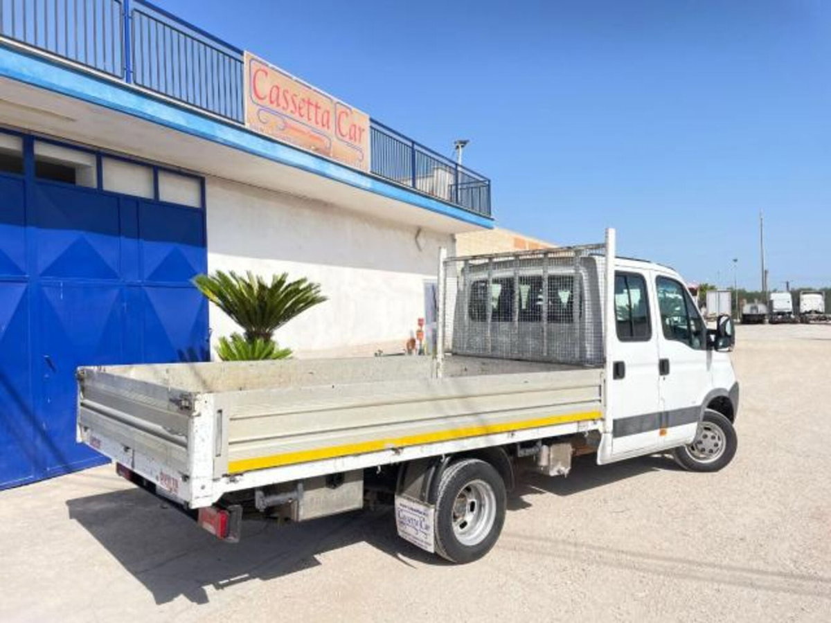 Iveco Daily Telaio 35C18 3.0 Hpt PM-RG Cabinato (3)