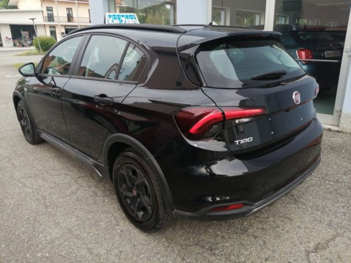 Fiat Tipo Tipo 5p 1.5 t4 hybrid Cross 130cv dct (4)