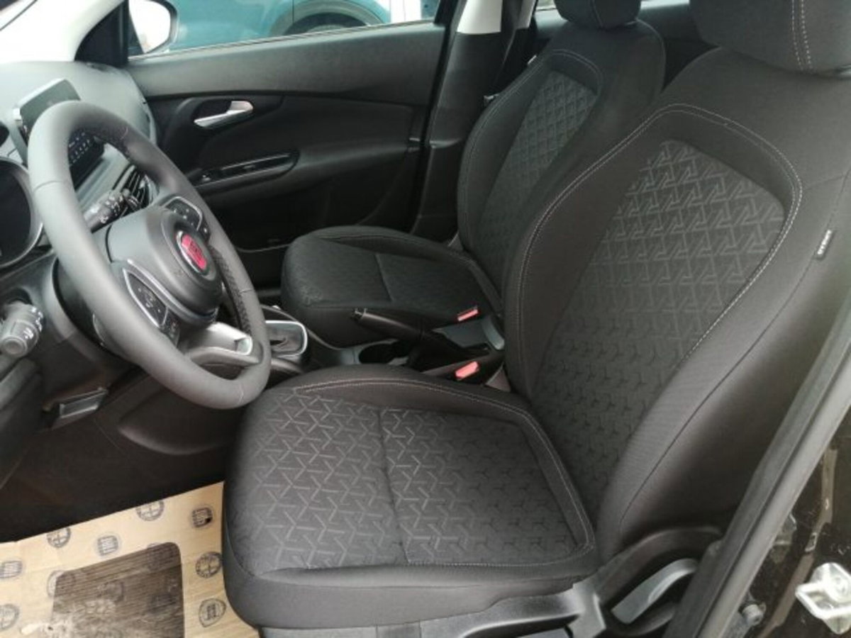 Fiat Tipo Tipo 5p 1.5 t4 hybrid Cross 130cv dct (9)