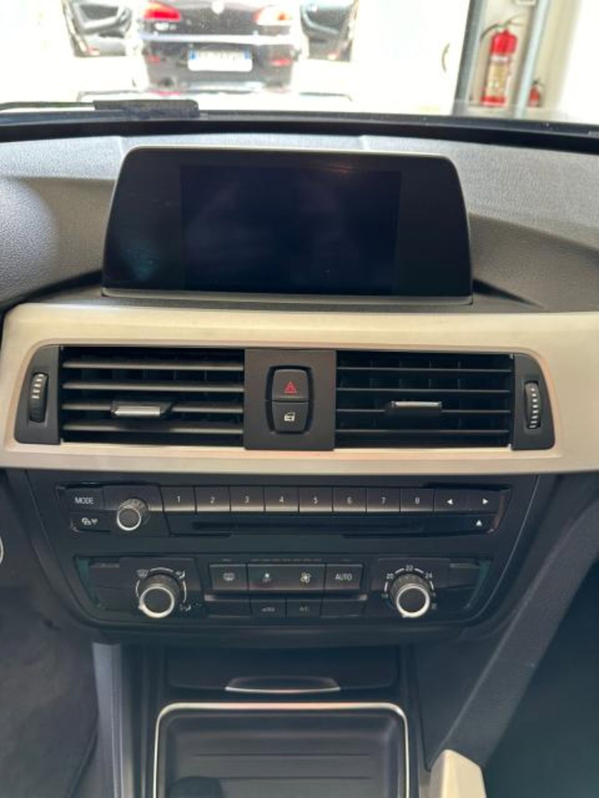 BMW Serie 3 Touring 316d  Sport (11)
