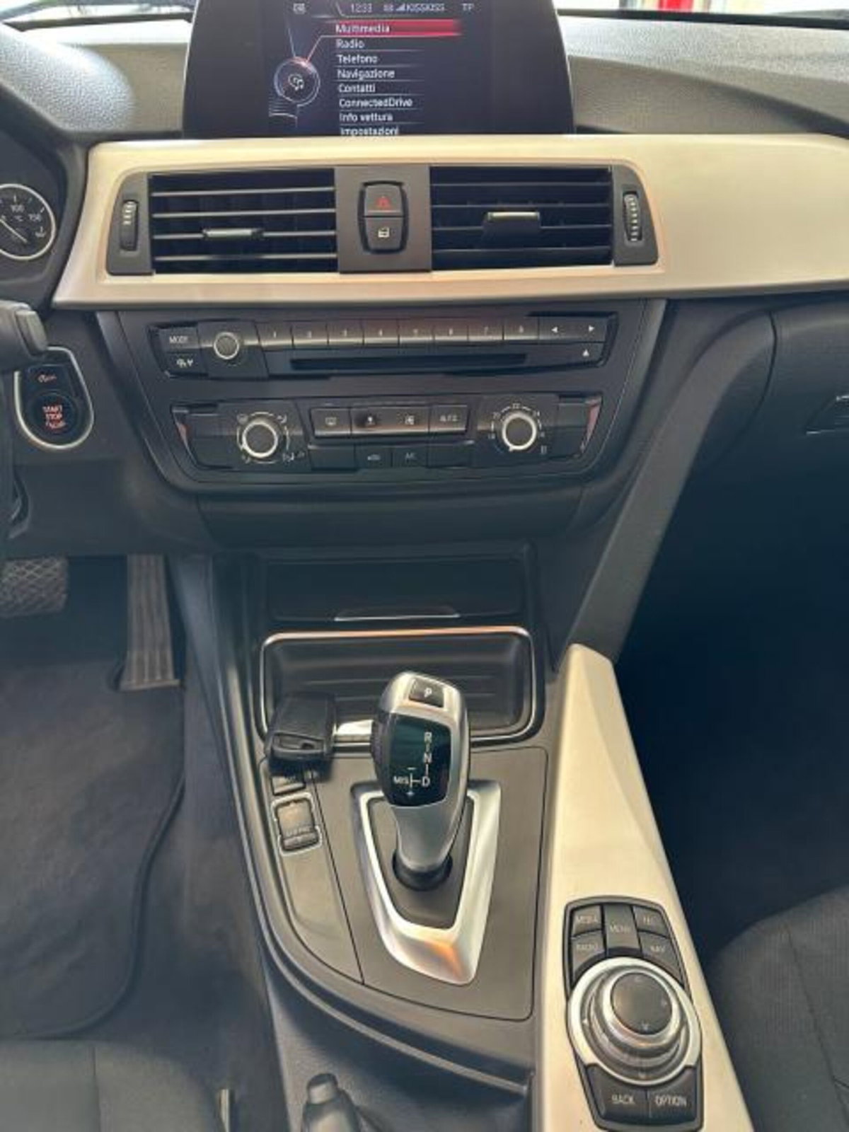 BMW Serie 3 Touring 316d  Sport (12)
