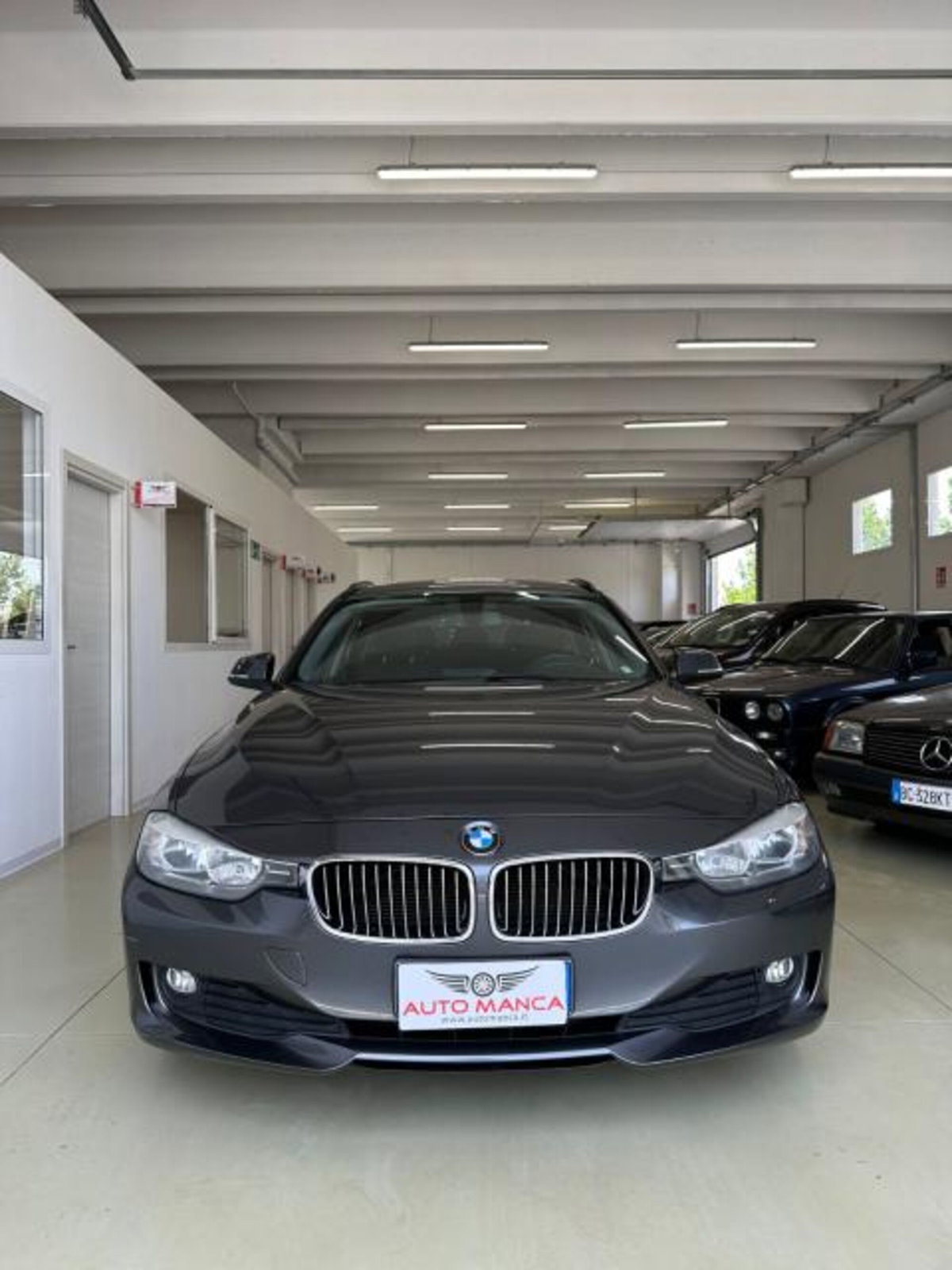 BMW Serie 3 Touring 316d  Sport (2)