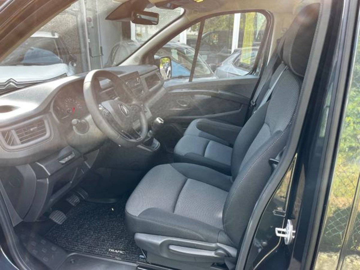 Renault Trafic Furgone BluedCi 150CV PC-TN Zen (10)
