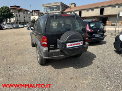 Jeep Cherokee 2.8 CRD Sport (3)