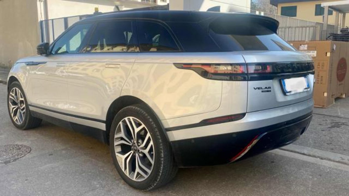 Land Rover Range Rover Velar 2.0 Si4 250 CV R-Dynamic S (3)