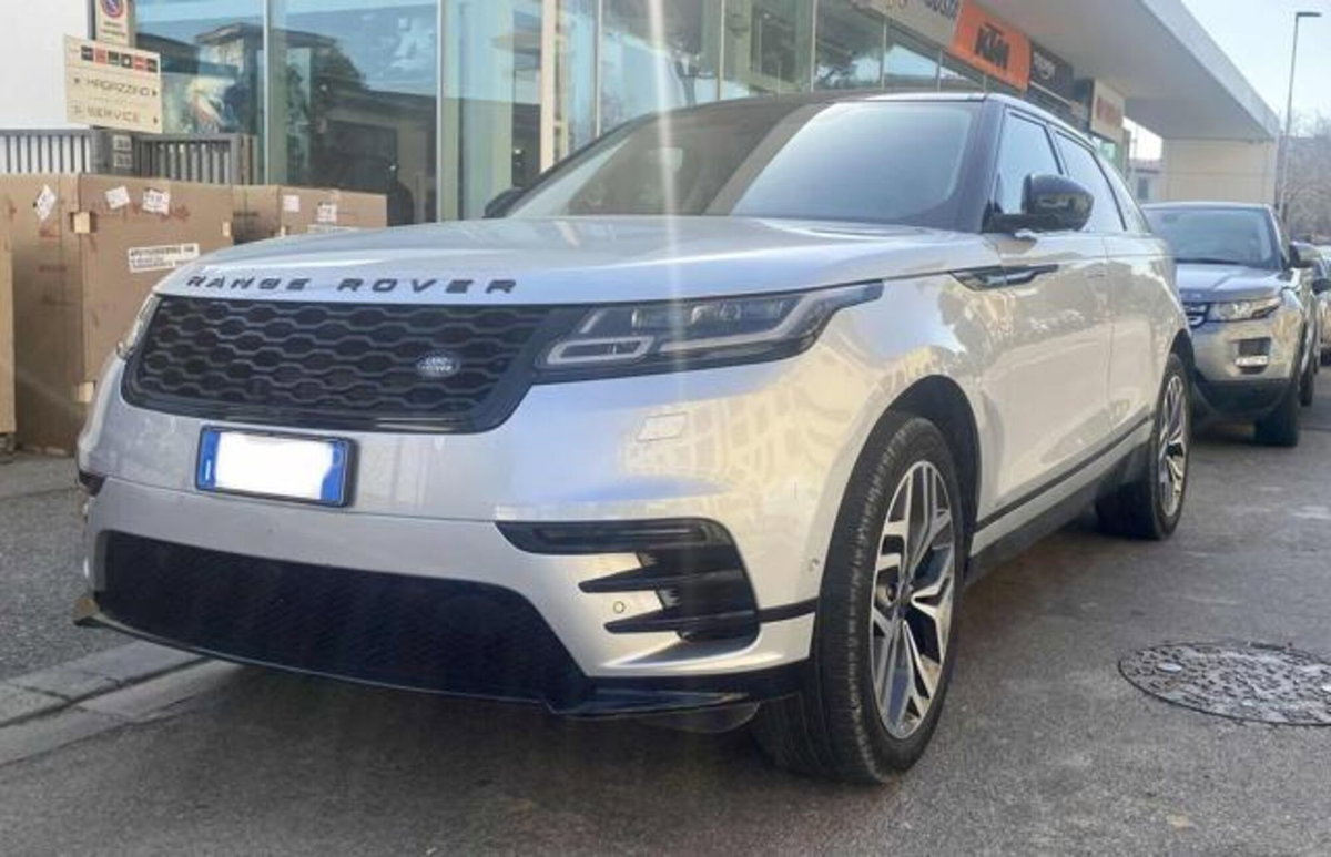 Land Rover Range Rover Velar 2.0 Si4 250 CV R-Dynamic S (5)