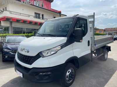 Iveco Daily Telaio 35C14H BTor 2.3 HPT PC-RG Cabinato  usata