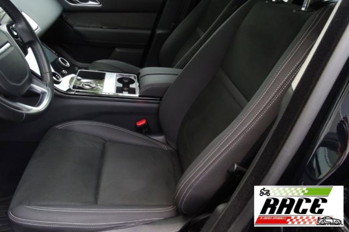 Land Rover Range Rover Velar 2.0D I4 180 CV (13)