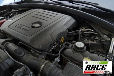 Land Rover Range Rover Velar 2.0D I4 180 CV (16)