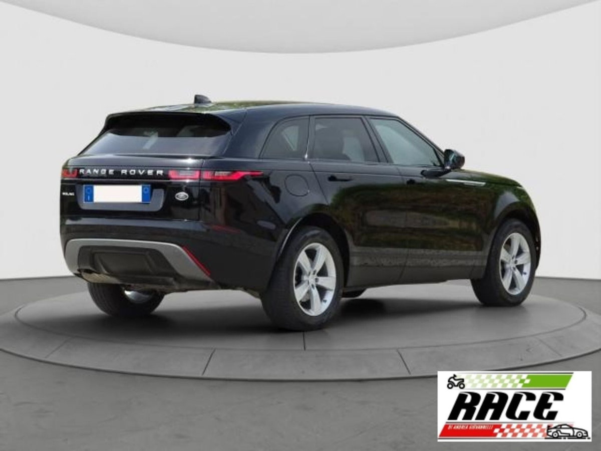 Land Rover Range Rover Velar 2.0D I4 180 CV (5)