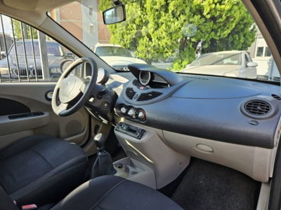 Renault Twingo 1.2 16V GPL Dynamique (10)