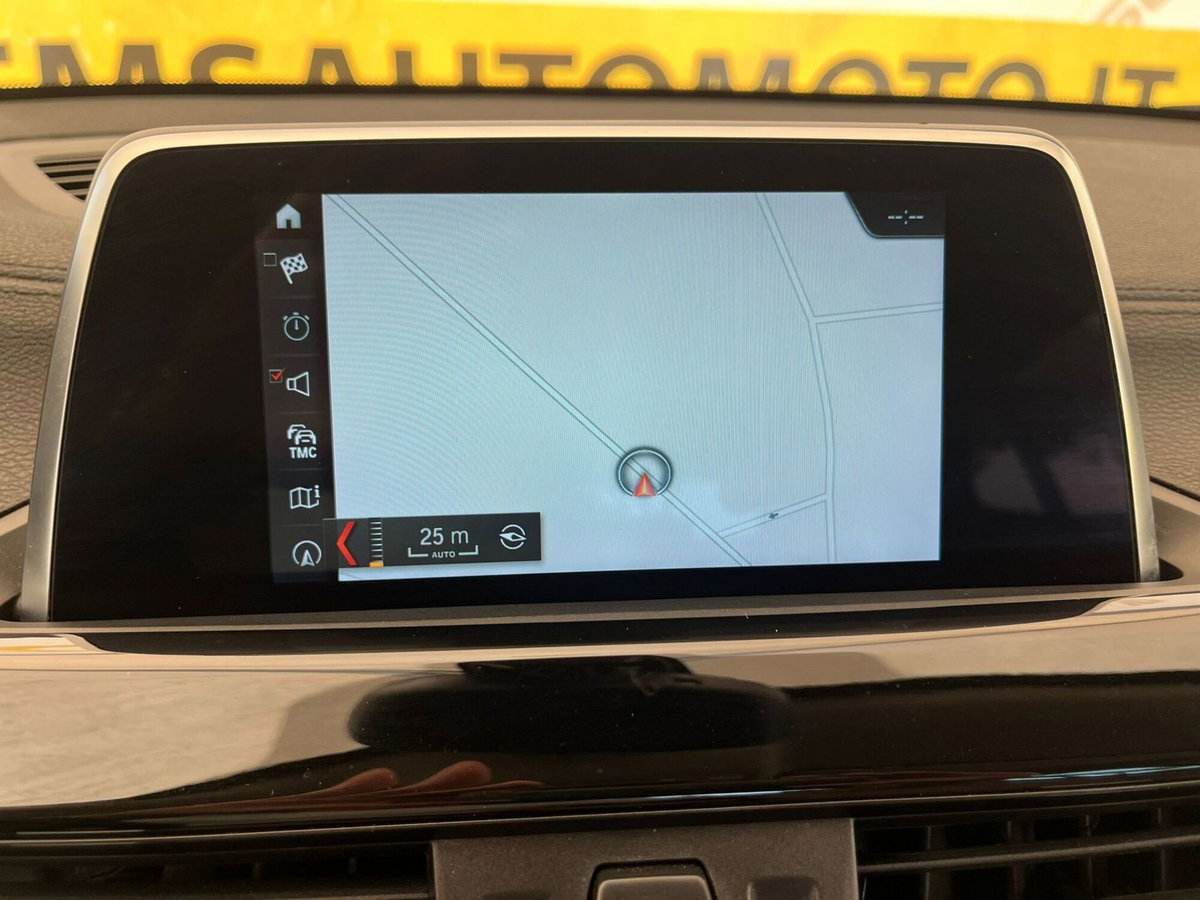 BMW X2 sDrive18d Advantage (11)