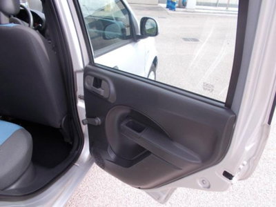 Fiat Panda 1.2 Dynamic (7)
