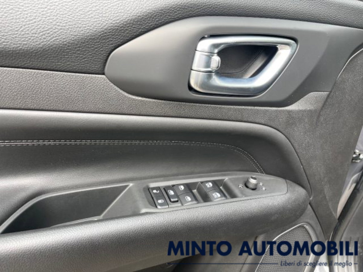 Jeep Compass 1.6 mjt Limited 2wd 130cv (20)