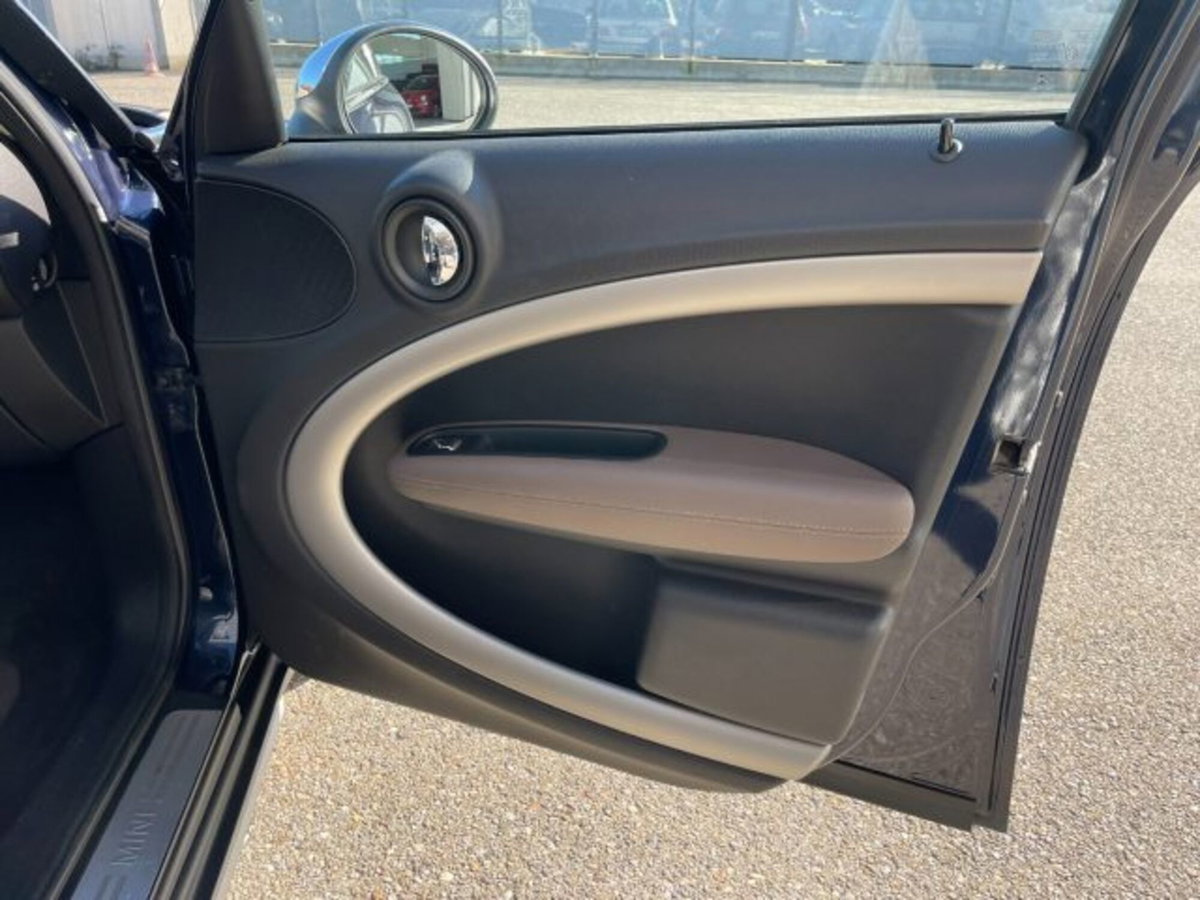 MINI Mini Countryman 2.0 Cooper D Countryman Automatica (15)