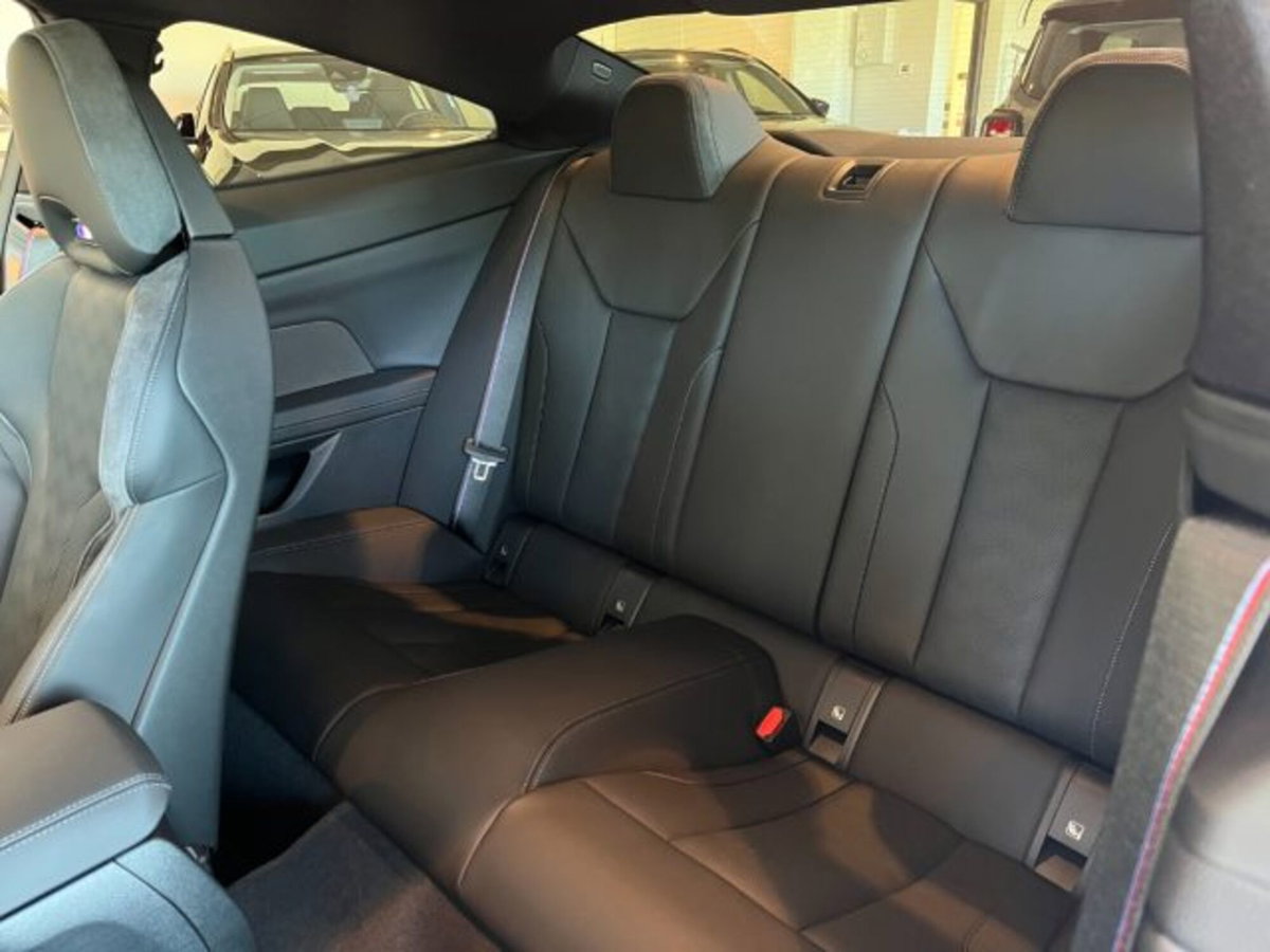 BMW Serie 4 Coupé M4 Competition (12)