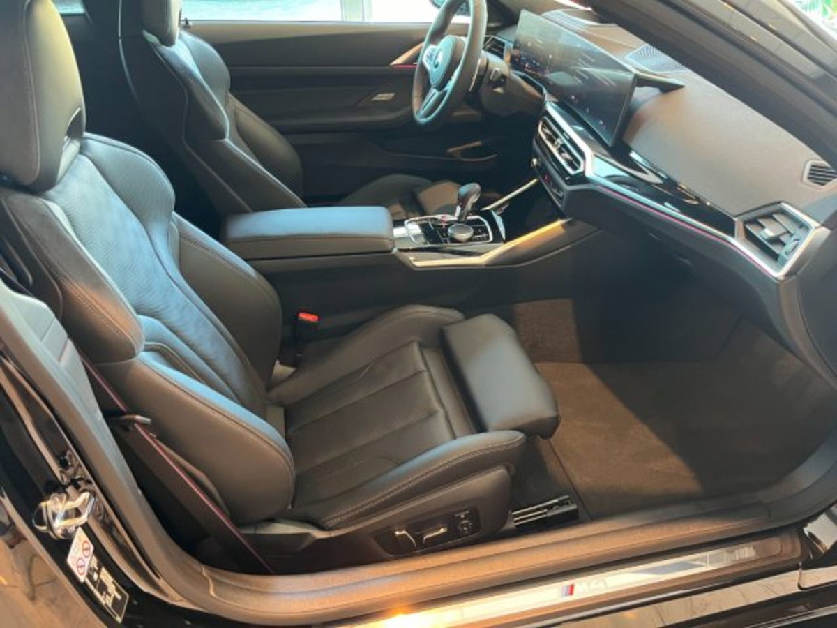 BMW Serie 4 Coupé M4 Competition (4)