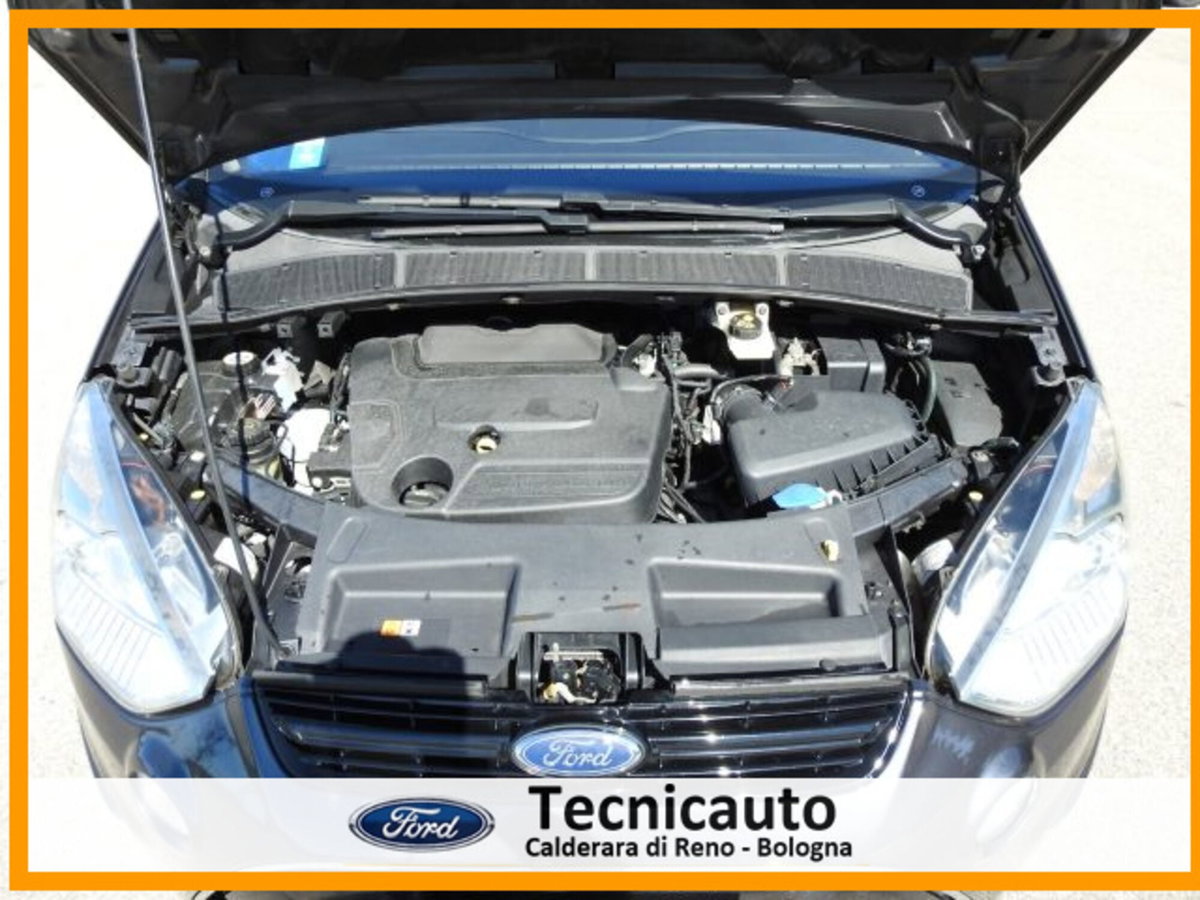 Ford S-Max 2.0 TDCi 163CV Powershift New Titanium (18)