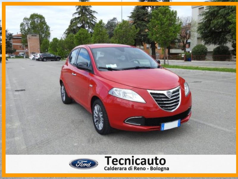 Lancia Ypsilon 1.2 69 CV 5 porte Gold