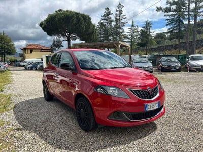Lancia Ypsilon 1.0 FireFly 5 porte S&S Hybrid Gold Plus usata