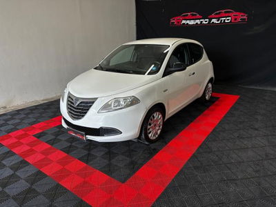 lancia ypsilon 1.2 69 cv 5 porte gold