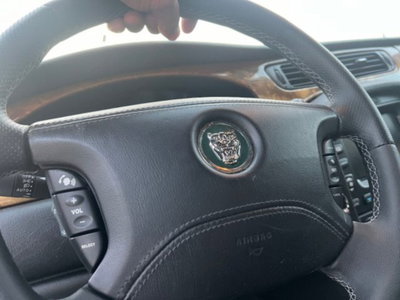 Jaguar S-Type 2.7 diesel V6 Executive (7)