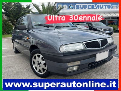 Lancia Delta 1.6 i.e. cat 5 porte  usata