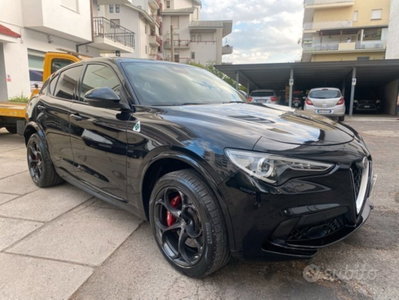 Alfa Romeo Stelvio Stelvio 2.9 Bi-Turbo V6 510 CV AT8 Quadrifoglio (3)