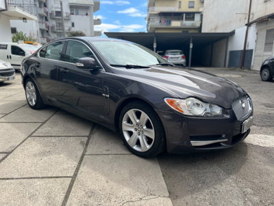 Jaguar XF 2.7D V6 Premium Luxury (2)