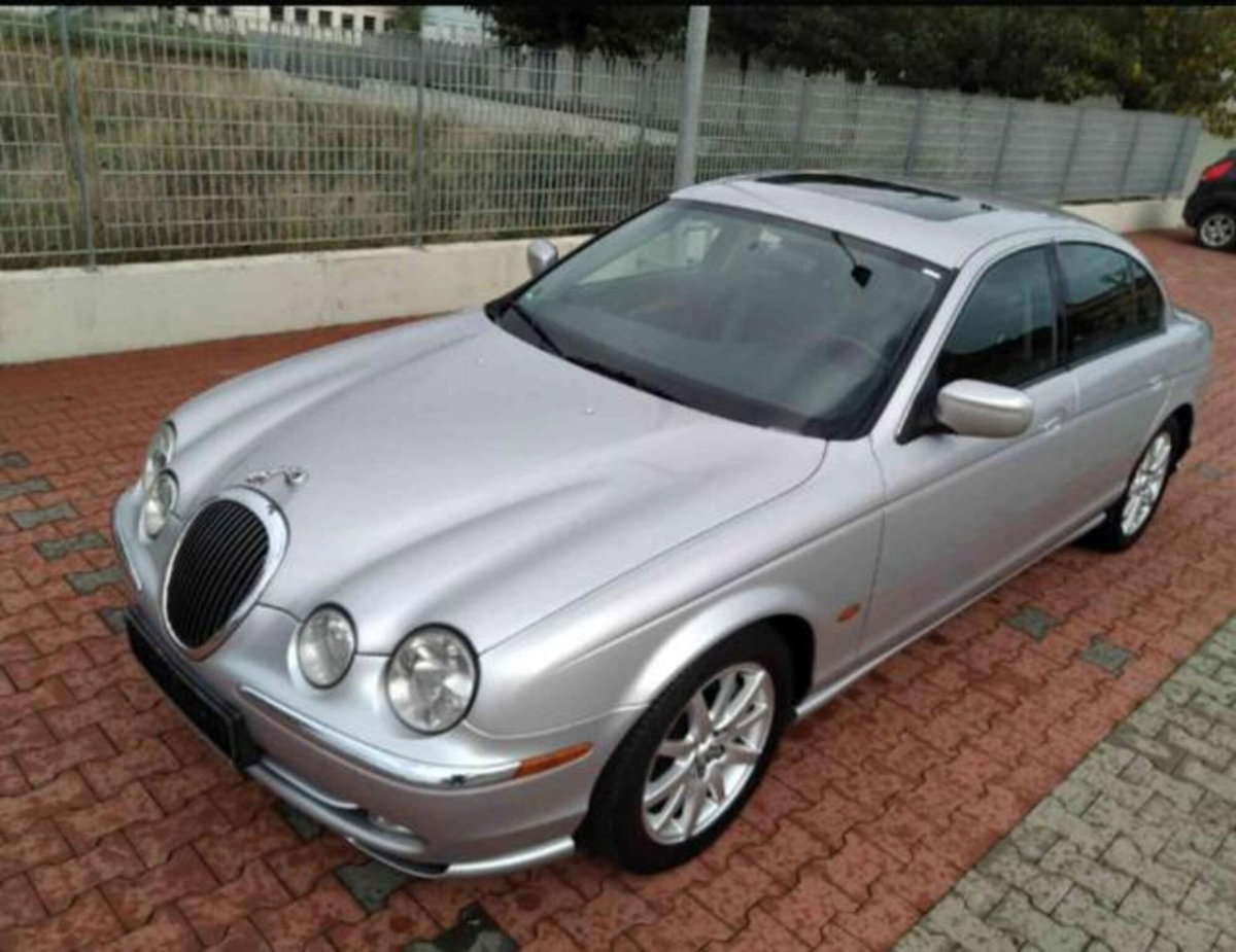 Jaguar S-Type 3.0 V6 Executive