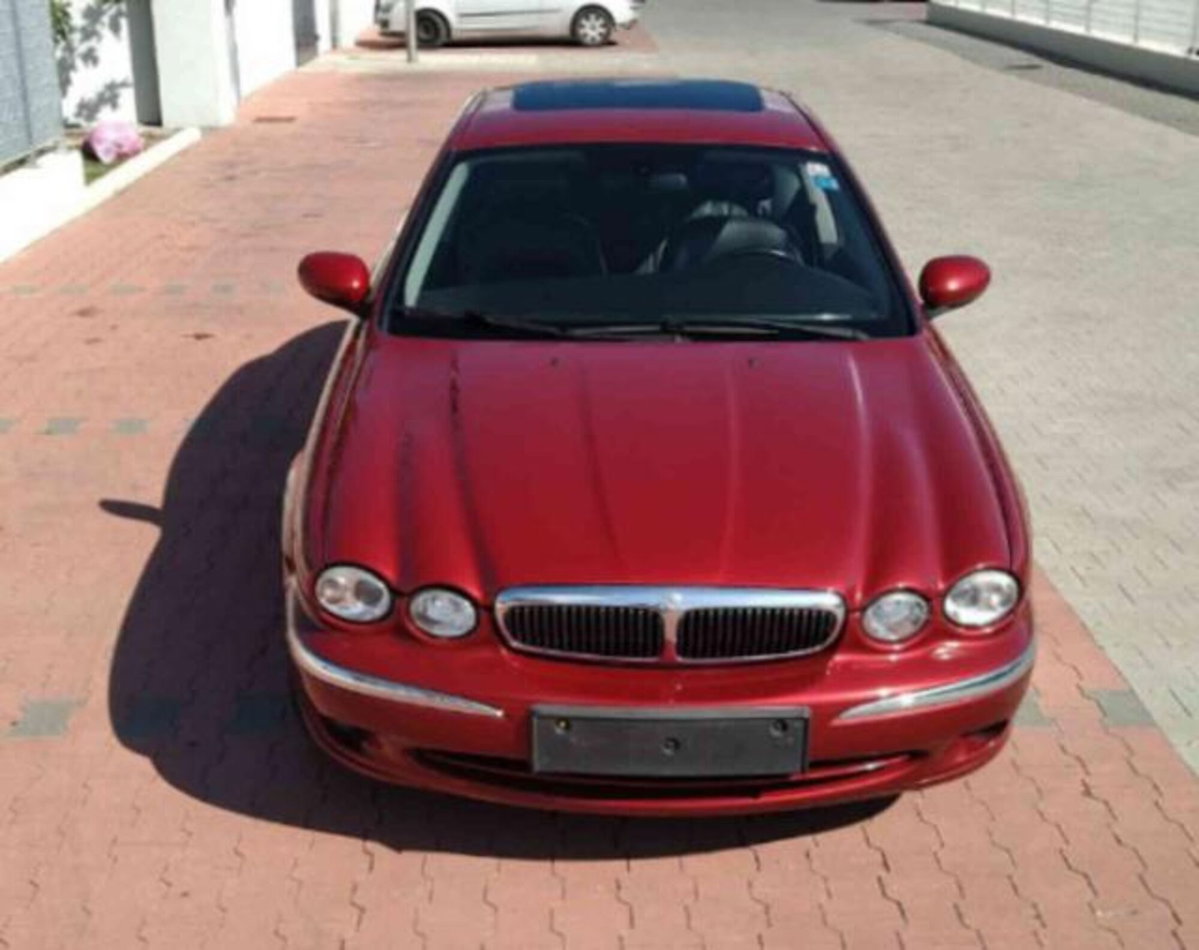 Jaguar X-Type 3.0 V6 24V cat Executive (8)