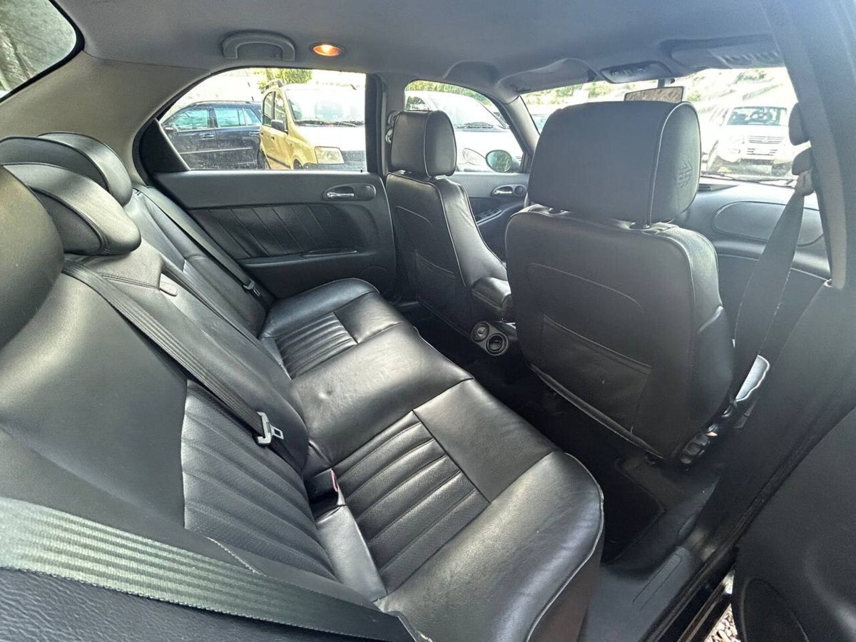 Alfa Romeo 156 1.9 JTD cat Distinctive (8)