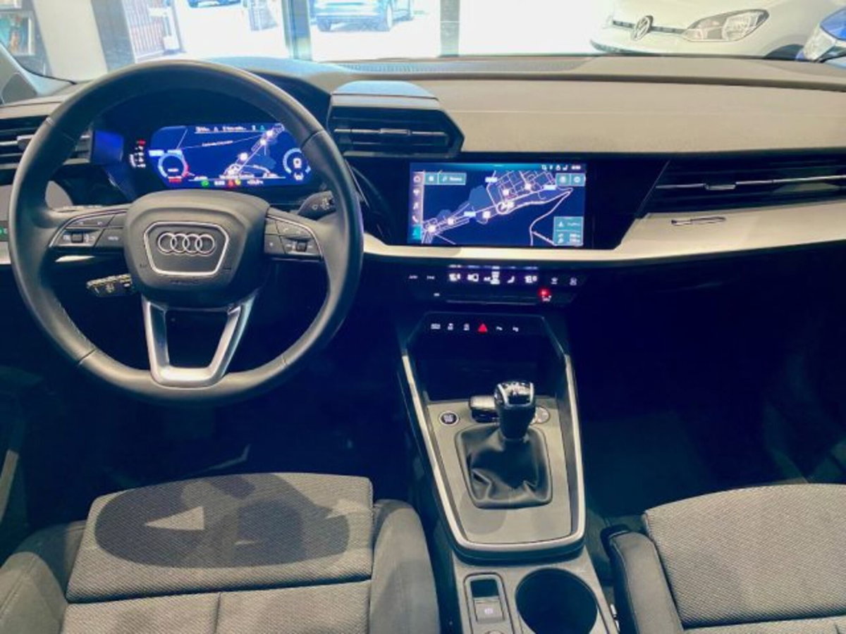 Audi A3 Sedan 30 TFSI S line edition (16)