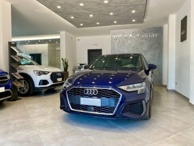 Audi A3 Sedan 30 TFSI S line edition (4)