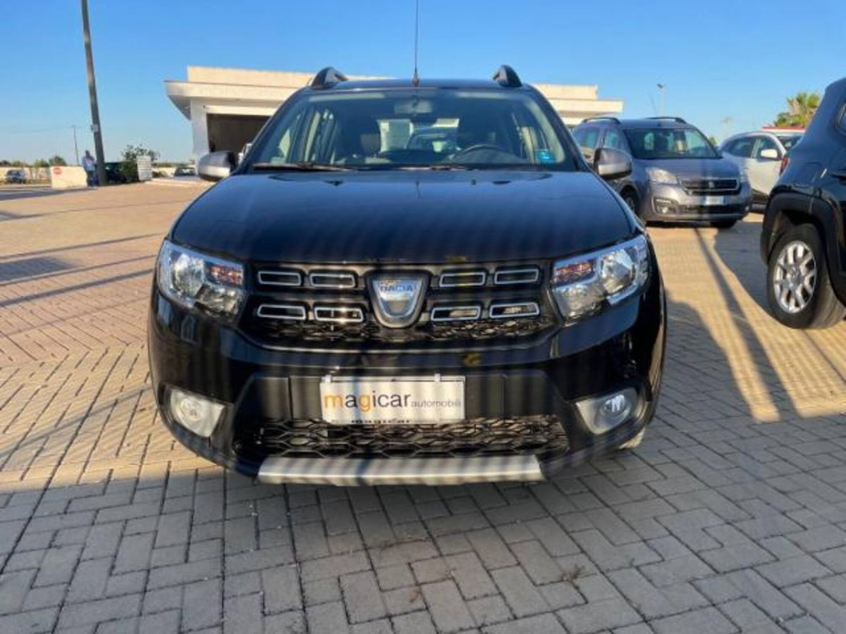 Dacia Sandero Stepway 1.5 Blue dCi 95 CV Comfort (2)