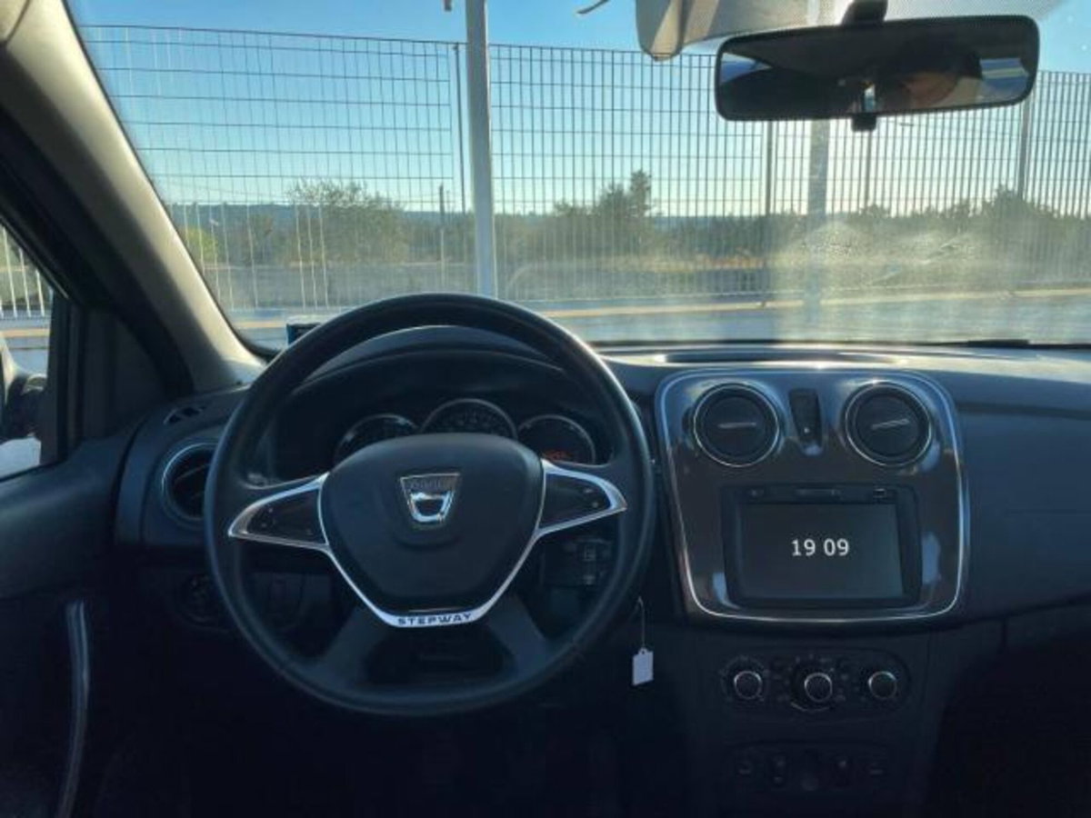 Dacia Sandero Stepway 1.5 Blue dCi 95 CV Comfort (9)