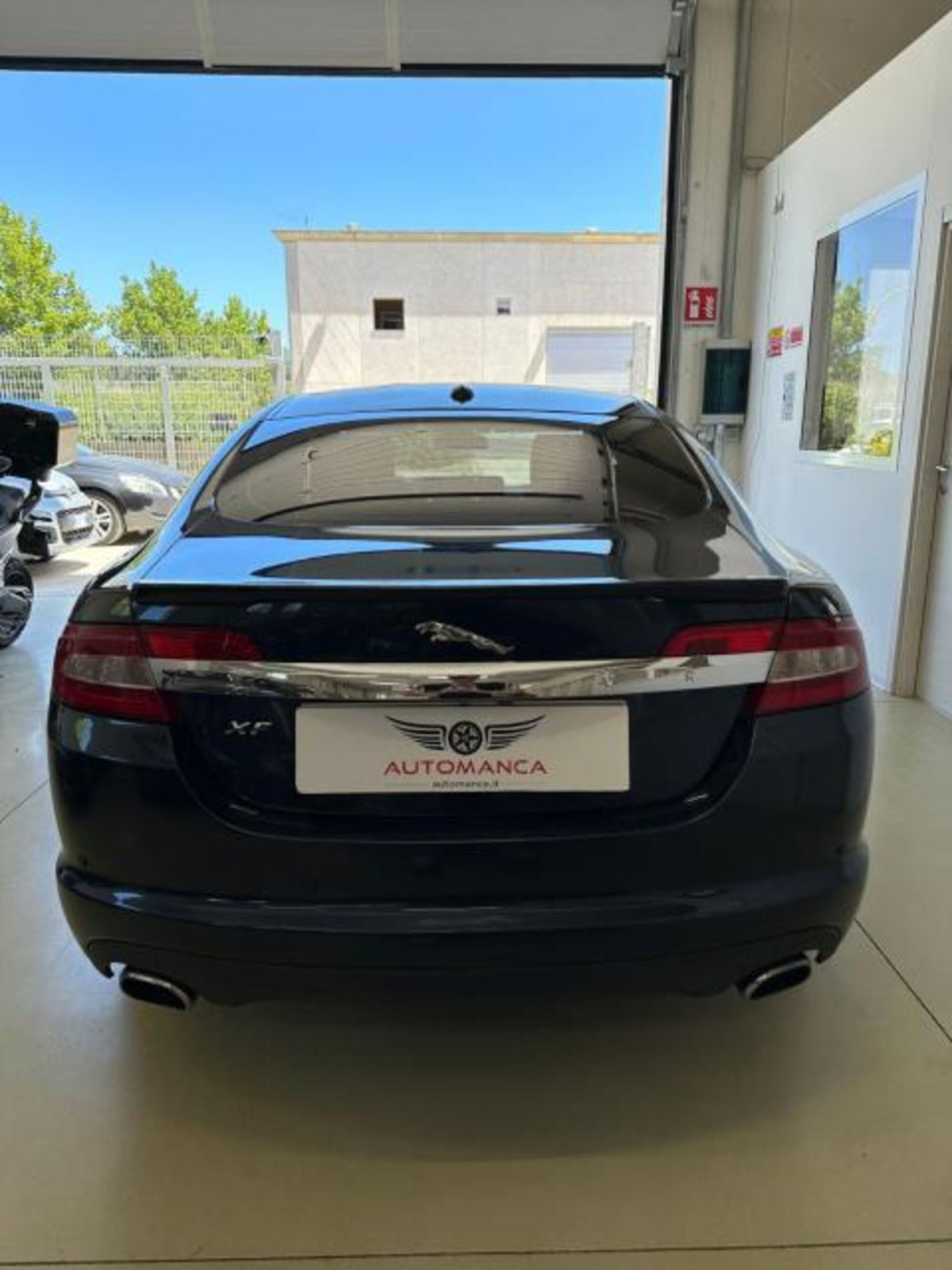 Jaguar XF 3.0 V6 Luxury (5)