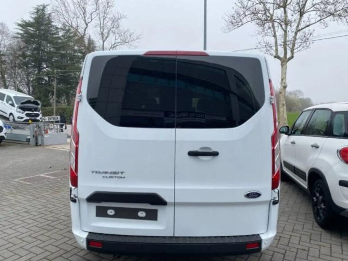 Ford Transit Custom Furgone 340 2.0 TDCi 170 PC-DC Furgone Entry (4)