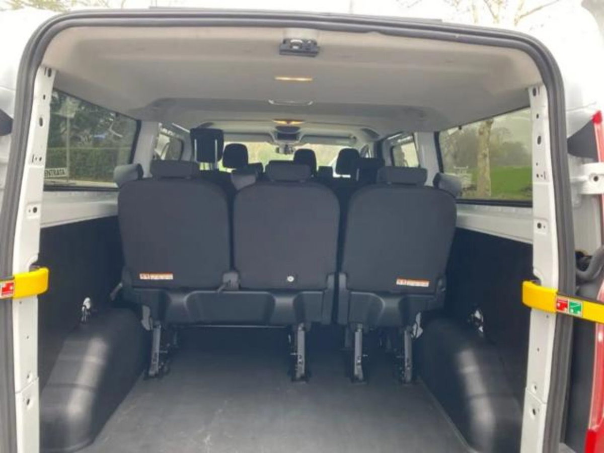 Ford Transit Custom Furgone 340 2.0 TDCi 170 PC-DC Furgone Entry (8)