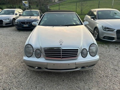 Mercedes-Benz CLK 200 Kompressor cat Cabrio Elegance (2)