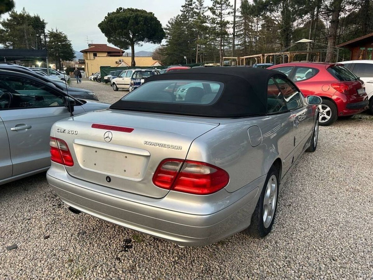 Mercedes-Benz CLK 200 Kompressor cat Cabrio Elegance (7)