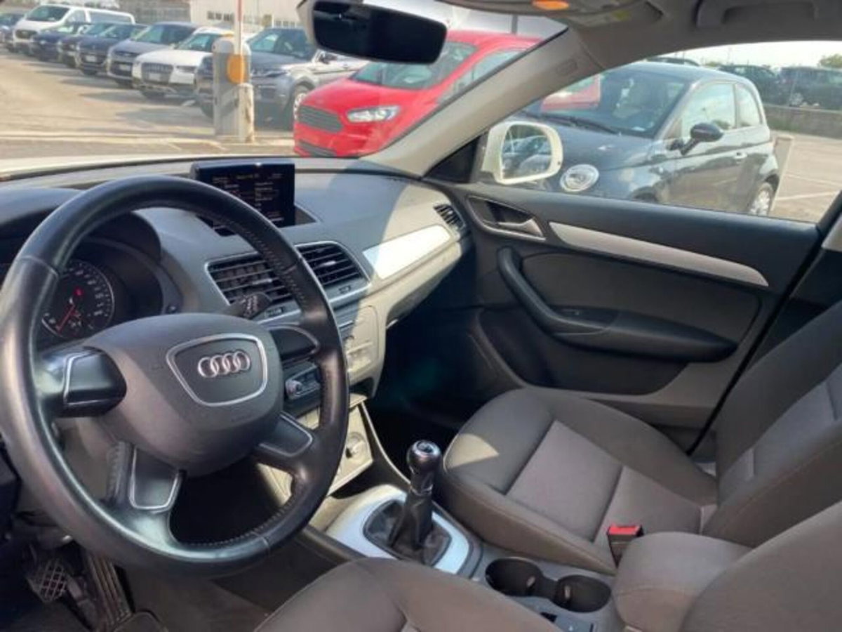 Audi Q3 2.0 TDI 150 CV (6)