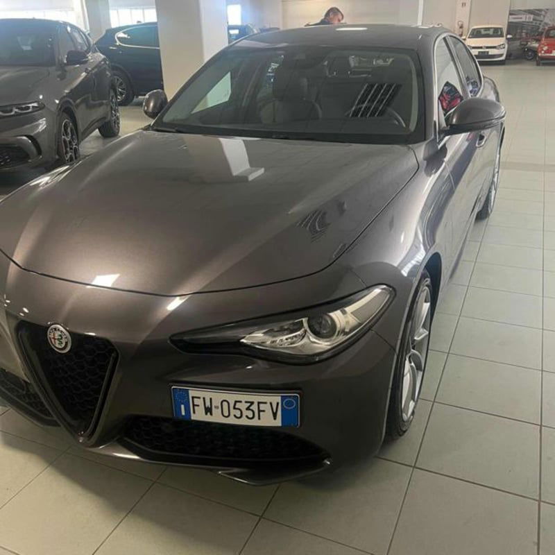 Alfa Romeo Giulia 2.2 Turbodiesel 160 CV AT8 Executive 