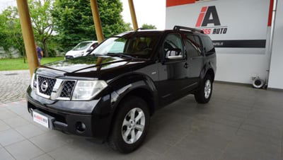 Nissan Pathfinder dCi LE usata