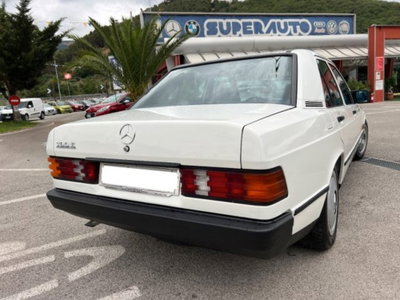 Mercedes-Benz 190 2.0 E cat (5)