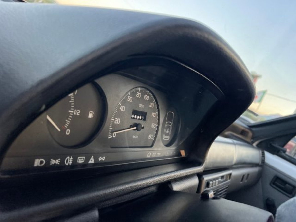 Fiat Uno 1.0 i.e. cat 5 porte (8)