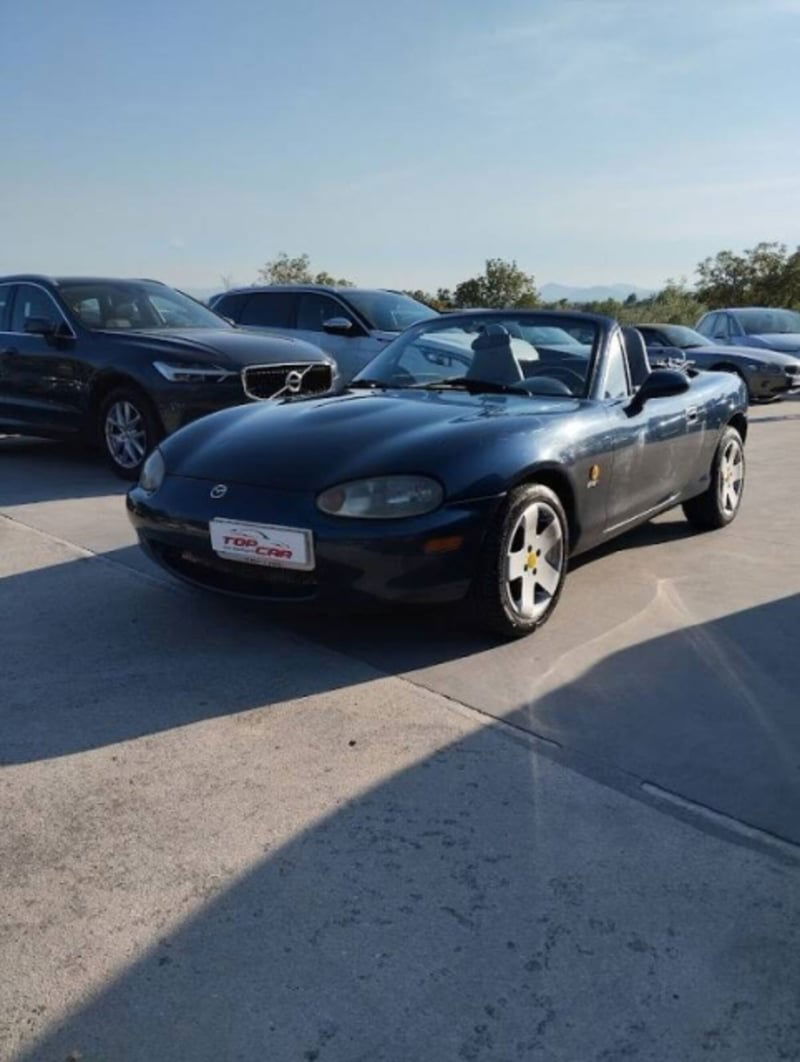 Mazda MX-5 1.6i 16V cat Montego Blue